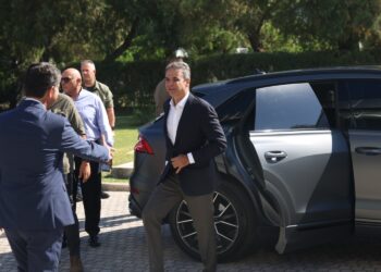 Στο Μέγαρο Μουσικής Θεσσαλονίκης ο Κ. Μητσοτάκης – Σε σύσκεψη με τους βουλευτές