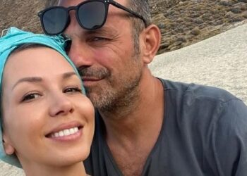 Πένθος για τον Ντέμη Νικολαΐδη: Έφυγε από τη ζωή η σύντροφός του, Αλεξάνδρα Νικολαΐδου