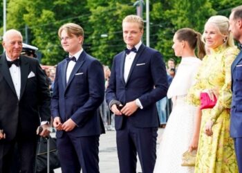 Νορβηγία: Ο γιος της πριγκίπισσας Μέτε-Μάριτ κατηγορείται για τέσσερις βιασμούς