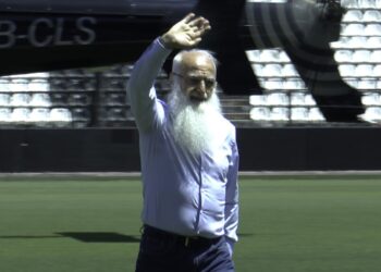 Ιβάν Σαββίδης: «Θέλω να δω τα μάτια σας να βγάζουν φωτιά»