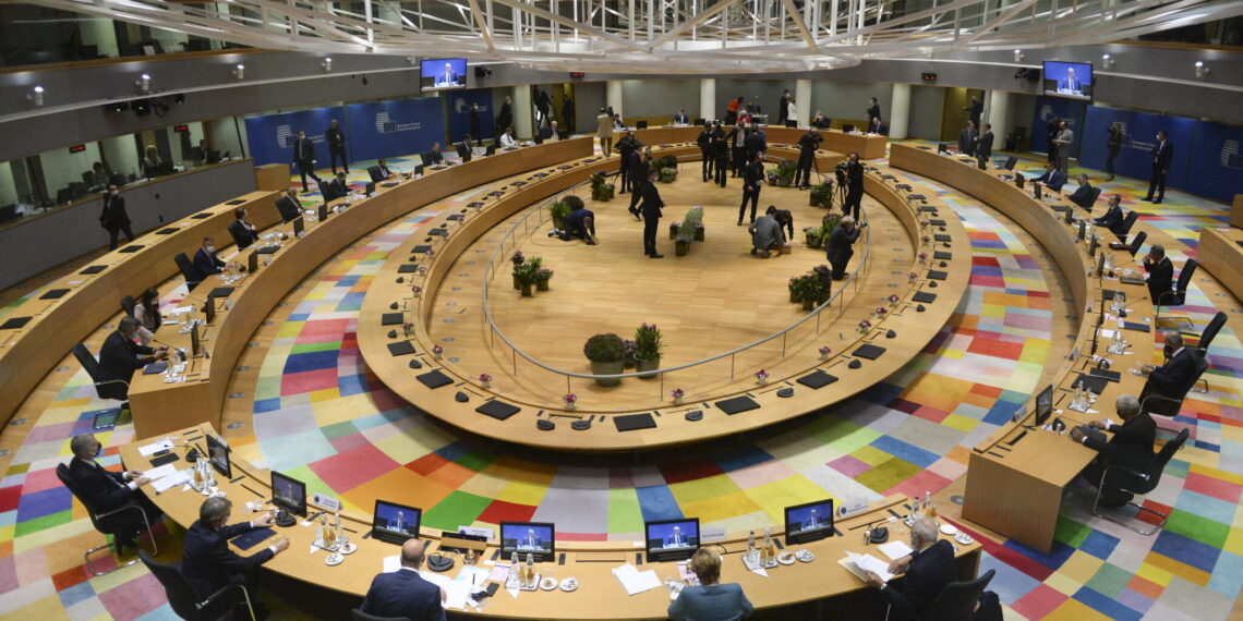 Κοινή δήλωση Ευρωπαίων ηγετών: Στήριξη στις συνομιλίες Τραμπ – Πούτιν για την Ουκρανία