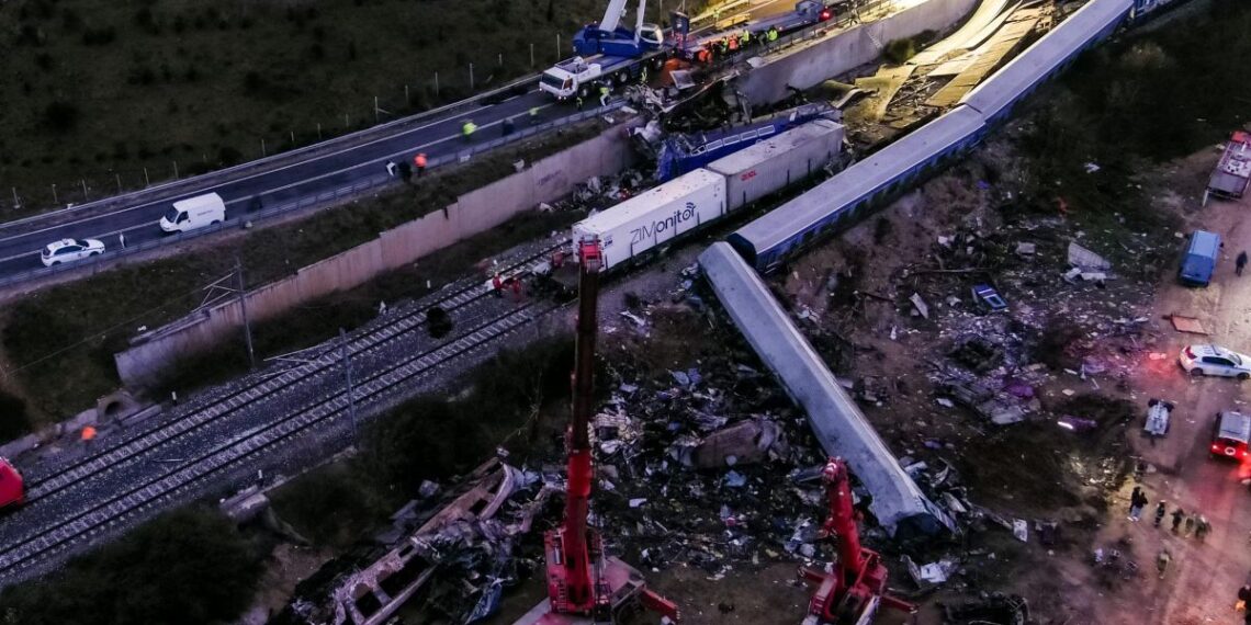 Τραγωδία στα Τέμπη: Το πόρισμα της πυροσβεστικής βάζει τέλος στις θεωρίες για την πυρόσφαιρα