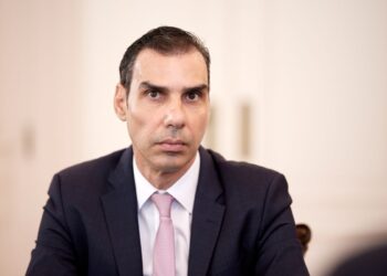 Μάριος Θεμιστοκλέους: «10% ετήσια αύξηση των αεροδιακομιδών στη χώρα» (video)