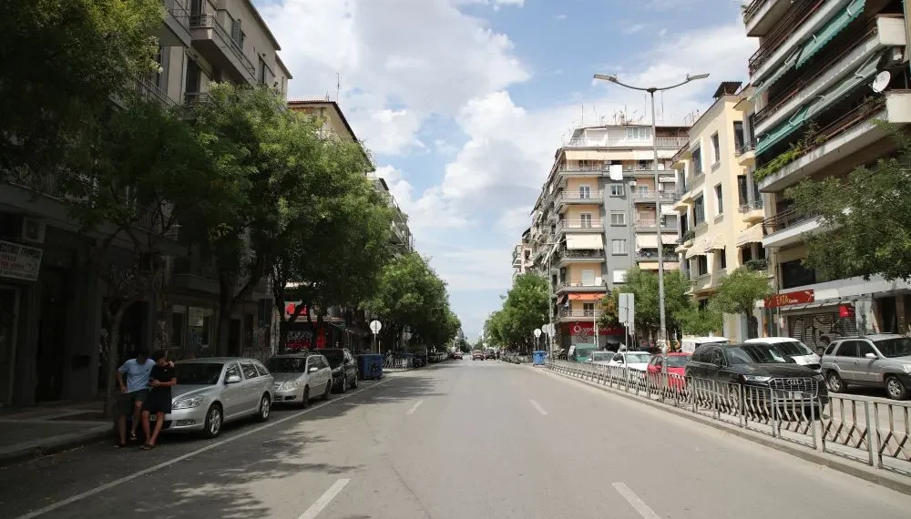 Άδειασε η Θεσσαλονίκη (photo+video)
