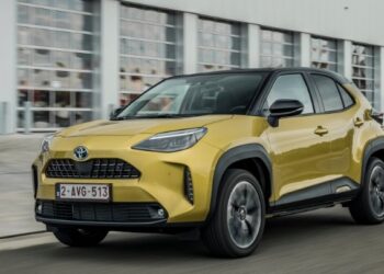 Toyota: Στην κορυφή των πωλήσεων αυτοκινήτων παγκοσμίως