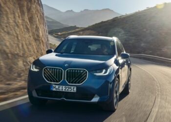 Κίνα: Η αυτοκινητοβιομηχανία BMW μετασχηματίζεται ψηφιακά