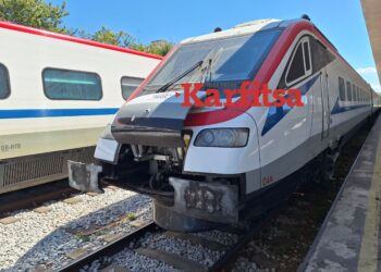 Θεσσαλονίκη: Ακινητοποιημένα στον ΟΣΕ τα πολυδιαφημιζόμενα Λευκά Βέλη – «Φούσκα που έσκασε» (ΦΩΤΟ+Video)
