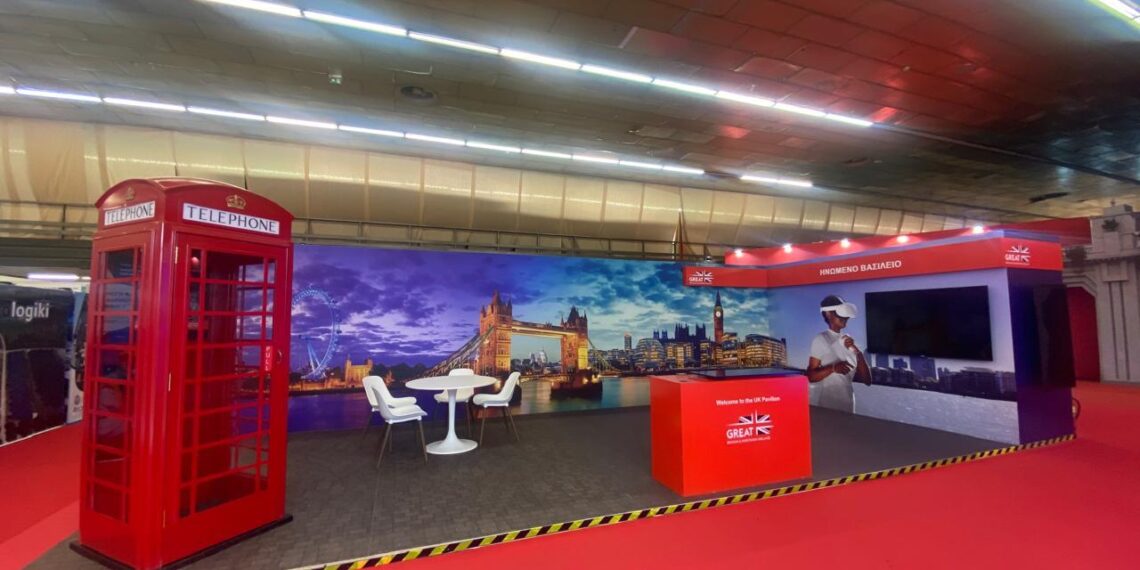 «Ταξίδια» από Ελλάδα - Ηνωμένο Βασίλειο μέσω της τεχνολογίας στη ΔΕΘ: Εντυπωσίασε το περίπτερο της Βρετανικής Πρεσβείας (ΦΩΤΟ)