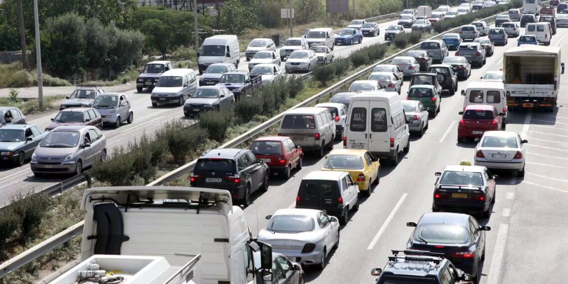 Θεσσαλονίκη: Τεράστια κίνηση στην Περιφερειακή οδό