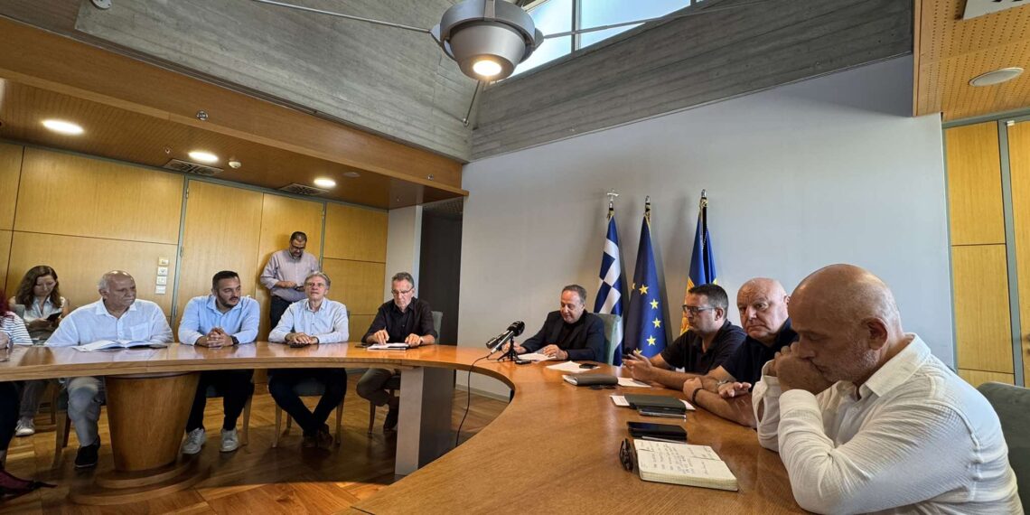 Δ.Θεσσαλονίκης: Κάμερες θα «τσακώνουν» όσους πετούν ογκώδη – Σφραγίζονται καταστήματα χωρίς άδεια