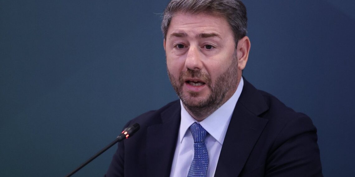 Δείτε LIVE τη συνέντευξη Τύπου του Νίκου Ανδρουλάκη