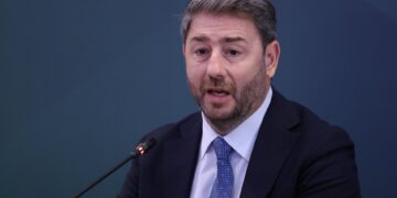 Δείτε LIVE τη συνέντευξη Τύπου του Νίκου Ανδρουλάκη