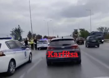 Καραμπόλα 5 οχημάτων με δύο τραυματίες στην Ε.Ο Θεσσαλονίκης – Μουδανίων (video)