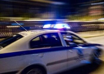 Θεσσαλονίκη: Μεθυσμένος οδηγός έπεσε πάνω σε 8 σταθμευμένα αυτοκίνητα