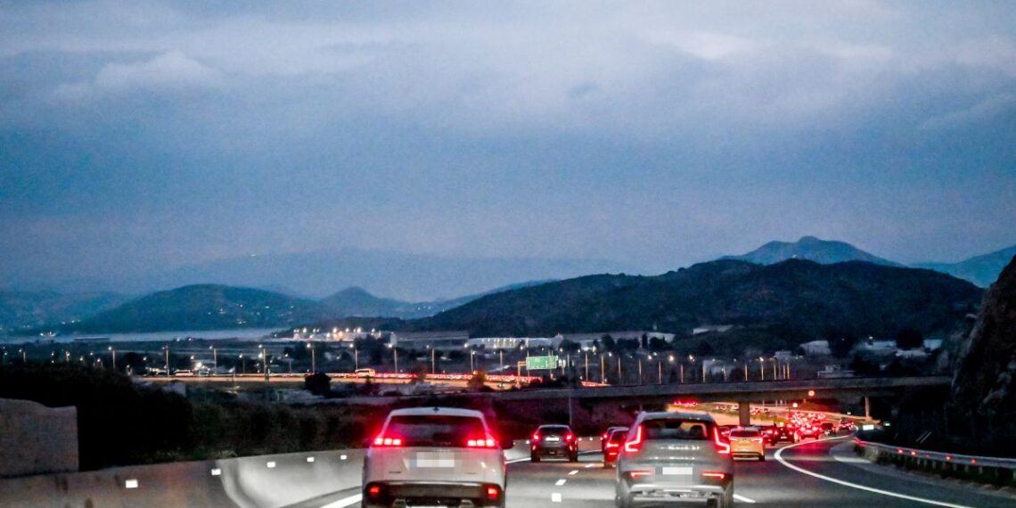 Σε ισχύ ο νέος Κ.Ο.Κ: Αυστηρά πρόστιμα και ποινές για τους παραβάτες