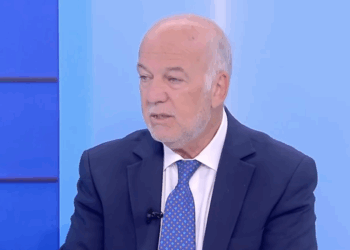 Γιώργος Φλωρίδης για τα Τέμπη: «Η υπόθεση επανέρχεται στις “ράγες” που έπρεπε να είναι από την αρχή» (video)