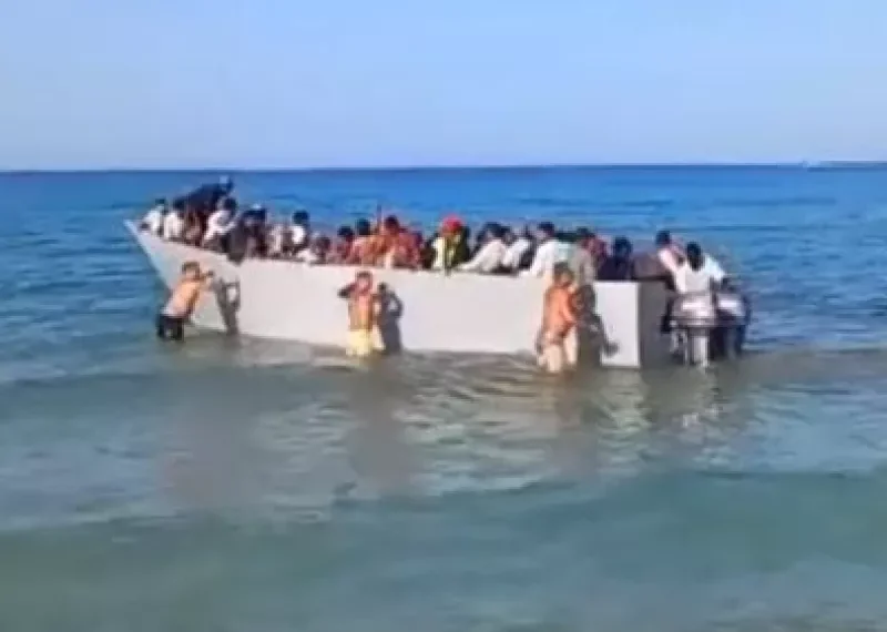 Τι συμβαίνει με το βίντεο με μετανάστες στη Γαύδο – Τι δείχνει τελικά; (video)