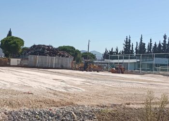 Θεσσαλονίκη: Άλλαξε θέση σε κοίτη ρέματος για να κάνει γήπεδο ποδοσφαίρου!