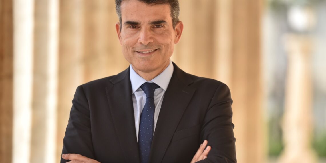 Δ. Κούβελας: «Η μεσαία τάξη βλέπει πλέον μετρήσιμη βελτίωση στο εισόδημά της»