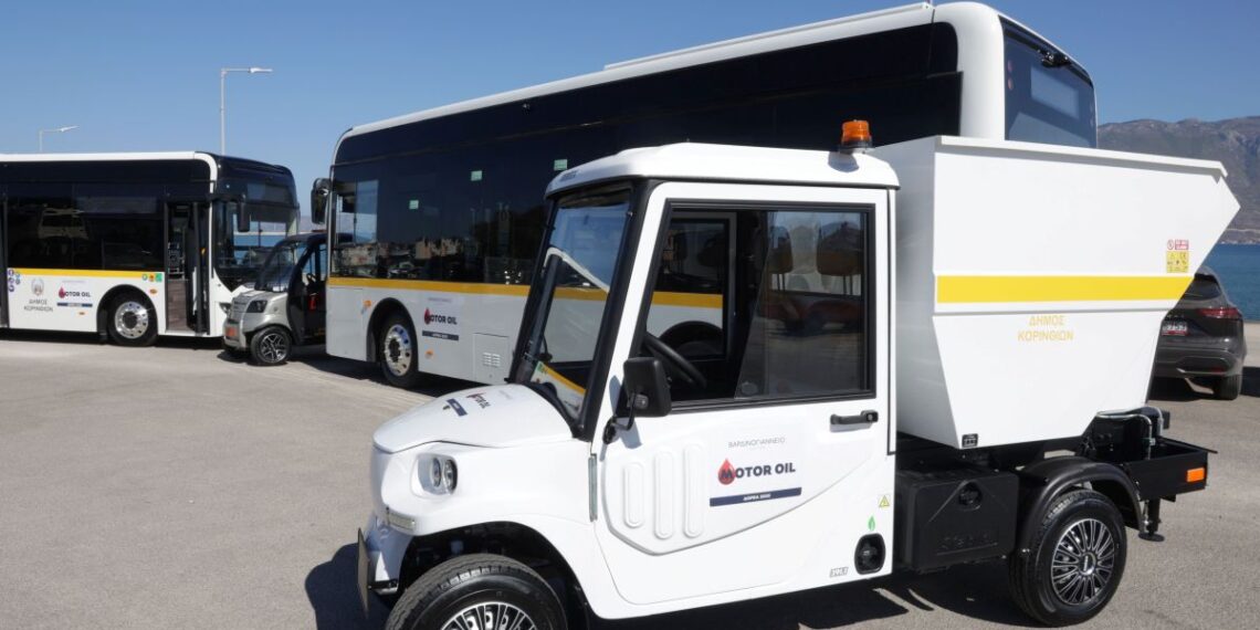 Δωρεά 5 «πράσινων» οχημάτων από το Βαρδινογιάννειο Ίδρυμα και τη Motor Oil στον Δήμο Κορινθίων (photo)