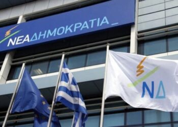 Οι «γαλάζιες» γκρίνιες για Λοβέρδο