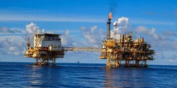 Chevron και Helleniq Energy έδωσαν προσφορά για τις περιοχές στη Κρήτη