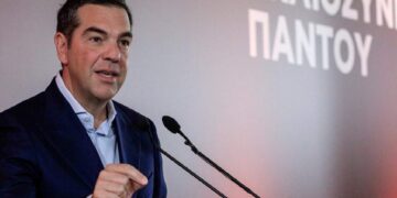 Τσίπρας για τις εξαγγελίες Μητσοτάκη: «Μοναδικός στόχος η εκλογική πελατεία και η ψηφοθηρία» (video)