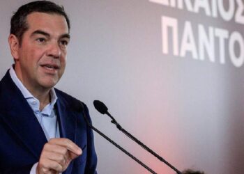 Αλέξης Τσίπρας: «Χρειαζόμαστε έναν νέο πατριωτισμό» (photo)
