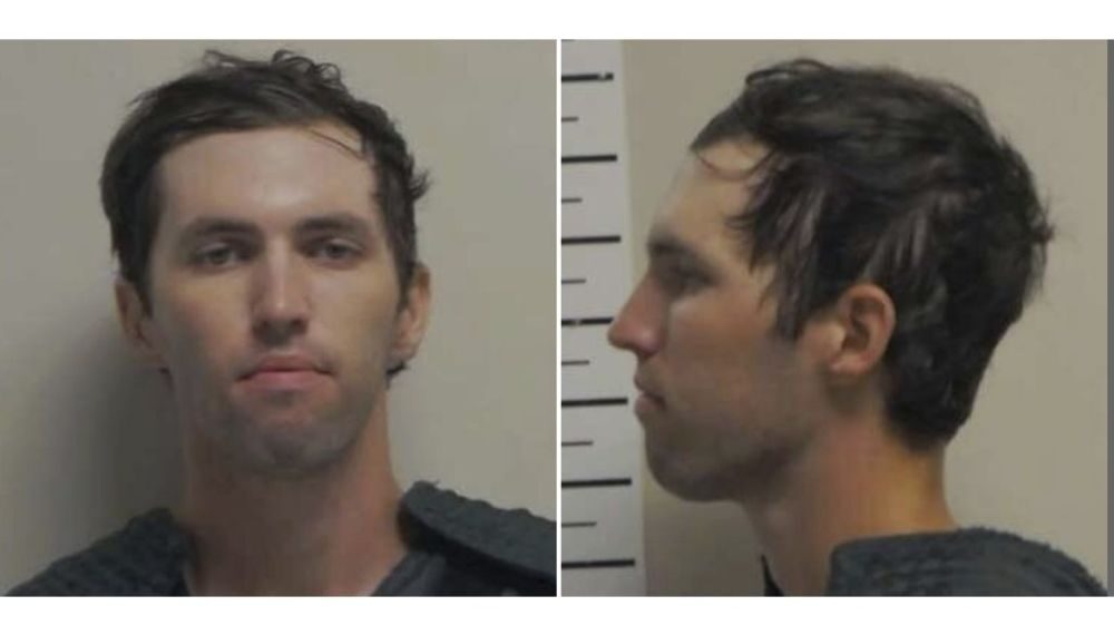 ΗΠΑ: Αντιμέτωπος με τη θανατική ποινή ο Τάιλερ Ρόμπινσον για τη δολοφονία του Τσάρλι Κερκ