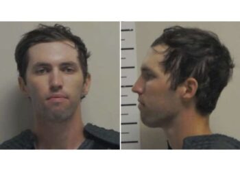 ΗΠΑ: Αντιμέτωπος με τη θανατική ποινή ο Τάιλερ Ρόμπινσον για τη δολοφονία του Τσάρλι Κερκ