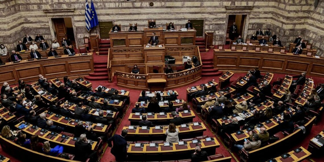 Στη Βουλή σήμερα το μεταναστευτικό