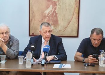 Συνάντηση Ταχιάου με τοπικούς φορείς της Καβάλας