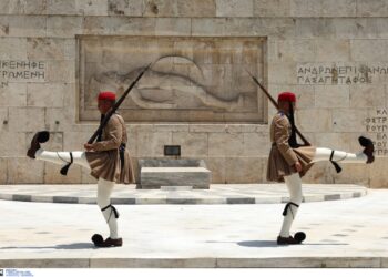Με 159 «ναι» υπερψηφίστηκε η τροπολογία για τον «Άγνωστο Στρατιώτη»