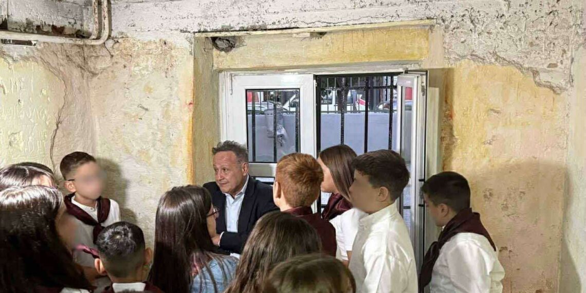 Το δημοτικό σχολείο που μαθαίνει στη Θεσσαλονίκη ιστορία