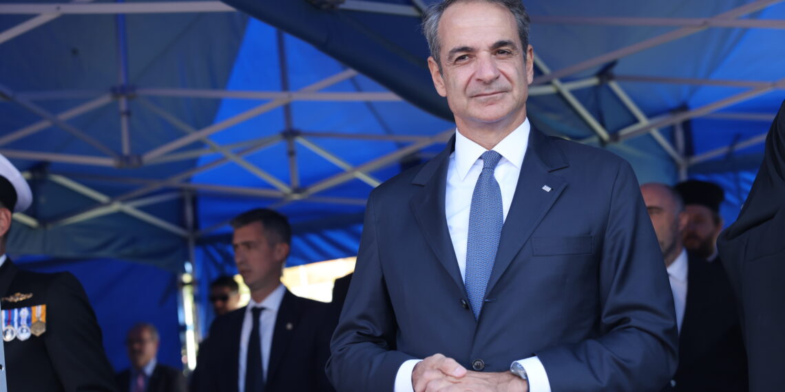 Εντυπωσιακές εικόνες από την στρατιωτική παρέλαση στην Θεσσαλονίκη (photo)