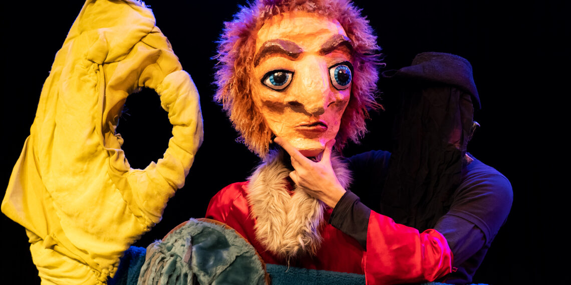 Θεσσαλονίκη: Θέατρο Redicolo, εκεί όπου τεράστιες κούκλες παίρνουν «σάρκα και οστά» επί σκηνής