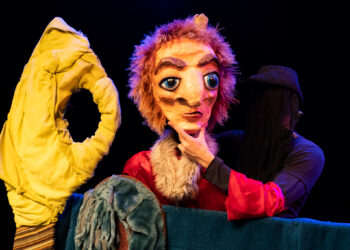 Θεσσαλονίκη: Θέατρο Redicolo, εκεί όπου τεράστιες κούκλες παίρνουν «σάρκα και οστά» επί σκηνής