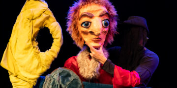 Θεσσαλονίκη: Θέατρο Redicolo, εκεί όπου τεράστιες κούκλες παίρνουν «σάρκα και οστά» επί σκηνής