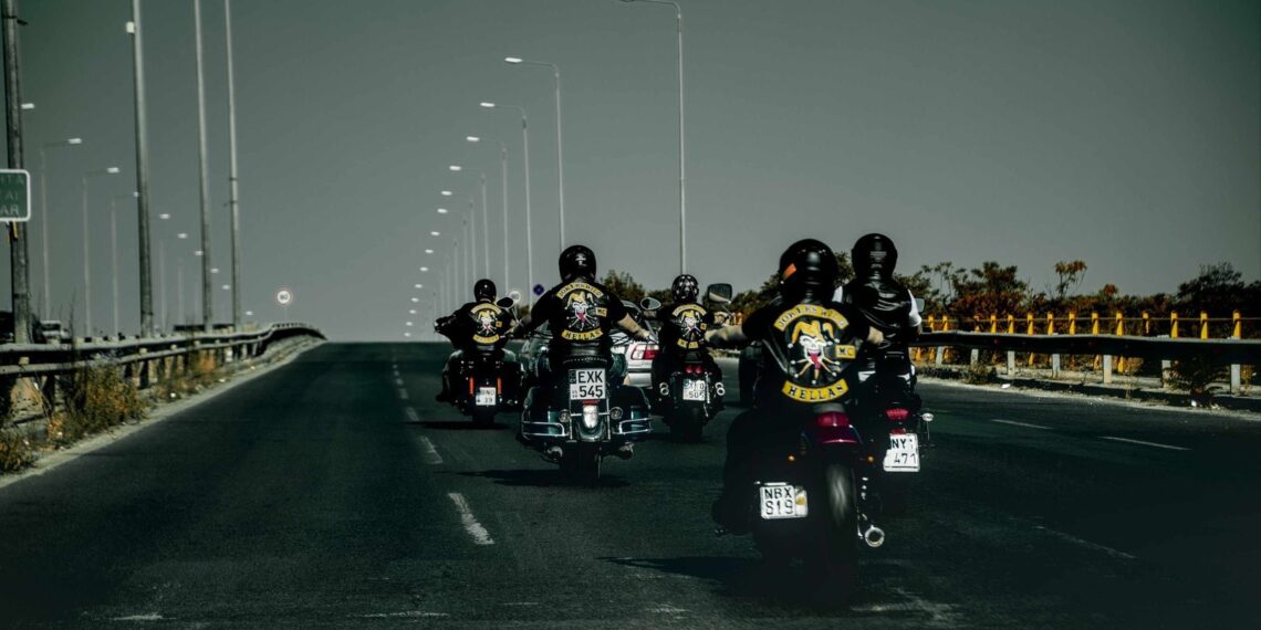 Μηχανές, ελεύθερη ζωή, αδελφότητα, ροκ εν ρολ: Ένα βράδυ με τους Joker’s Wild της Θεσσαλονίκης