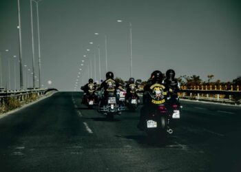 Μηχανές, ελεύθερη ζωή, αδελφότητα, ροκ εν ρολ: Ένα βράδυ με τους Joker’s Wild της Θεσσαλονίκης