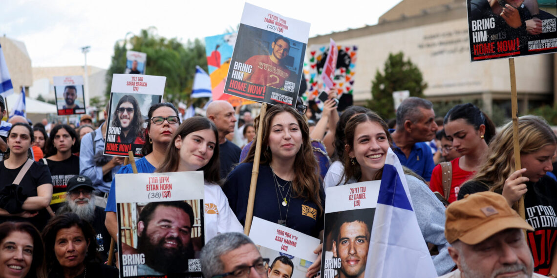 Ιστορική στιγμή!  Ξεκίνησε η απελευθέρωση των Ισραηλινών ομήρων – Δείτε live