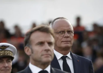 Γαλλία: Ο Εντουάρντ Φιλίπ ζητά πρόωρες προεδρικές εκλογές λόγω πολιτικού αδιεξόδου