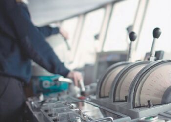 «Καμπανάκι» στη ναυτική εκπαίδευση: Φόβοι για μαζικές παραιτήσεις ναυτοδιδασκάλων