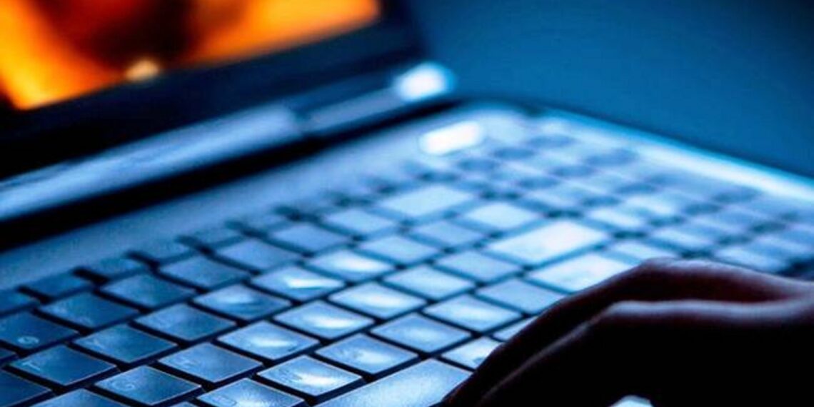 Διακινούσαν πορνογραφικό υλικό κοριτσιών με ψυχικές ασθένειες