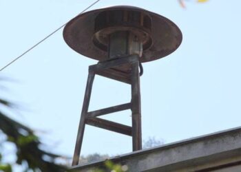 Σειρήνες συναγερμού στη Θεσσαλονίκη (video)