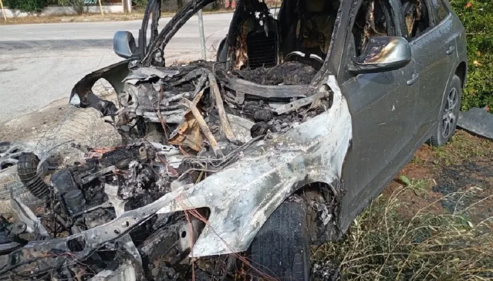 Δράμα: Τραγικό τροχαίο με 44χρονο νεκρό – Κάηκε ολοσχερώς το ΙΧ