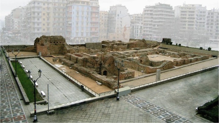 «Όχι» του δήμου Θεσσαλονίκης στα δοκιμαστικά κάγκελα του ανακτόρου του Γαλέριου