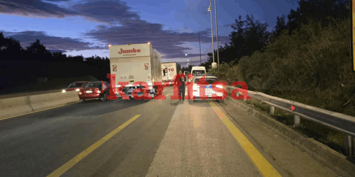 Φωτιά σε μοτοσικλέτα στον περιφερειακό της Θεσσαλονίκης (photo)