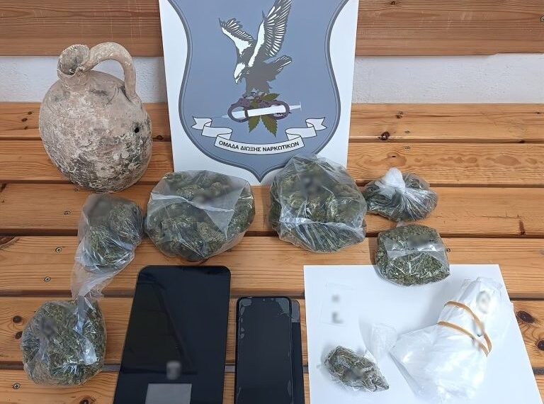«Τσίμπησαν» 70χρονο με αρχαία και ναρκωτικά στη Χαλκιδική
