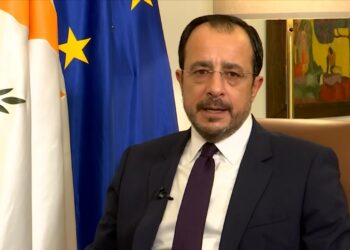 Χριστοδουλίδης προς ΑΔΜΗΕ με αφορμή δημοσίευμα: «Η Κύπρος δεν εκβιάζεται» – Διαψεύδει ο ΑΔΜΗΕ